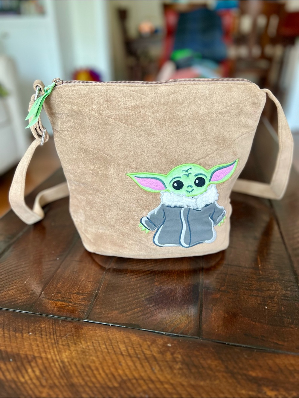 Vera Bradley Star Wars Grogu Baby Yoda Crossbody Bag Tan Suede Retired